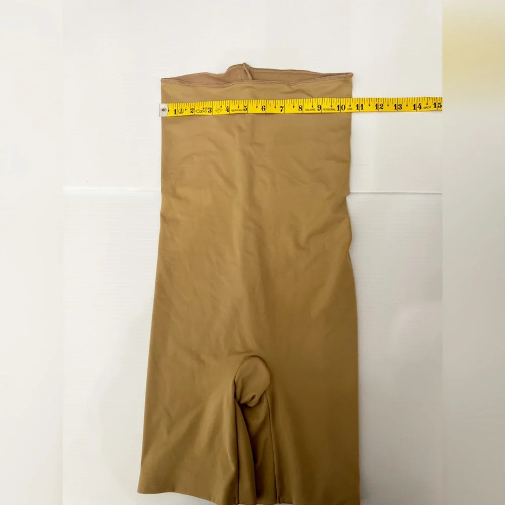 Spanx Assets High Waisted Mid Thigh Shape Wear Color-Nude Size-M